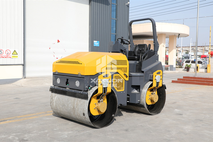 小型壓路機(jī)怎么樣剎車？又學(xué)到一期干貨